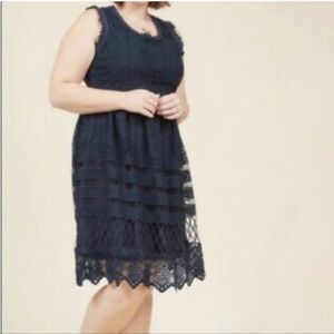 Modcloth Geode Navy Dress 1X Plus A-Line Scallop Lace